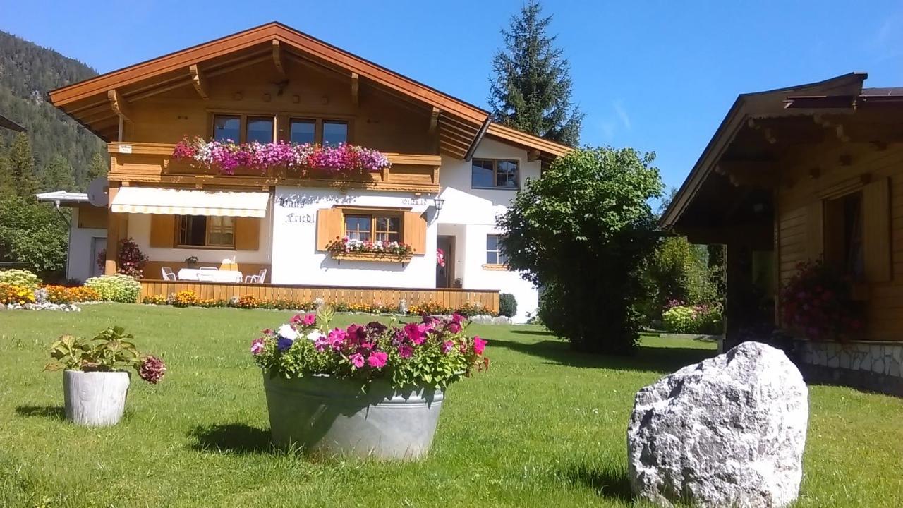 Apartamento Haus Friedl Sankt Ulrich am Pillersee Exterior foto